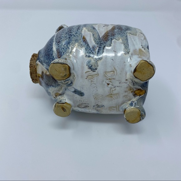 Classic Piggy Bank Pottery Artisan - Picture 6 of 8